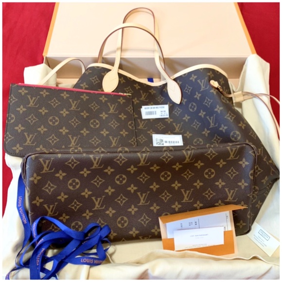 Louis Vuitton Handbags - 🆕😍Louis Vuitton Neverfull GM PIVOINE With CLUTCH